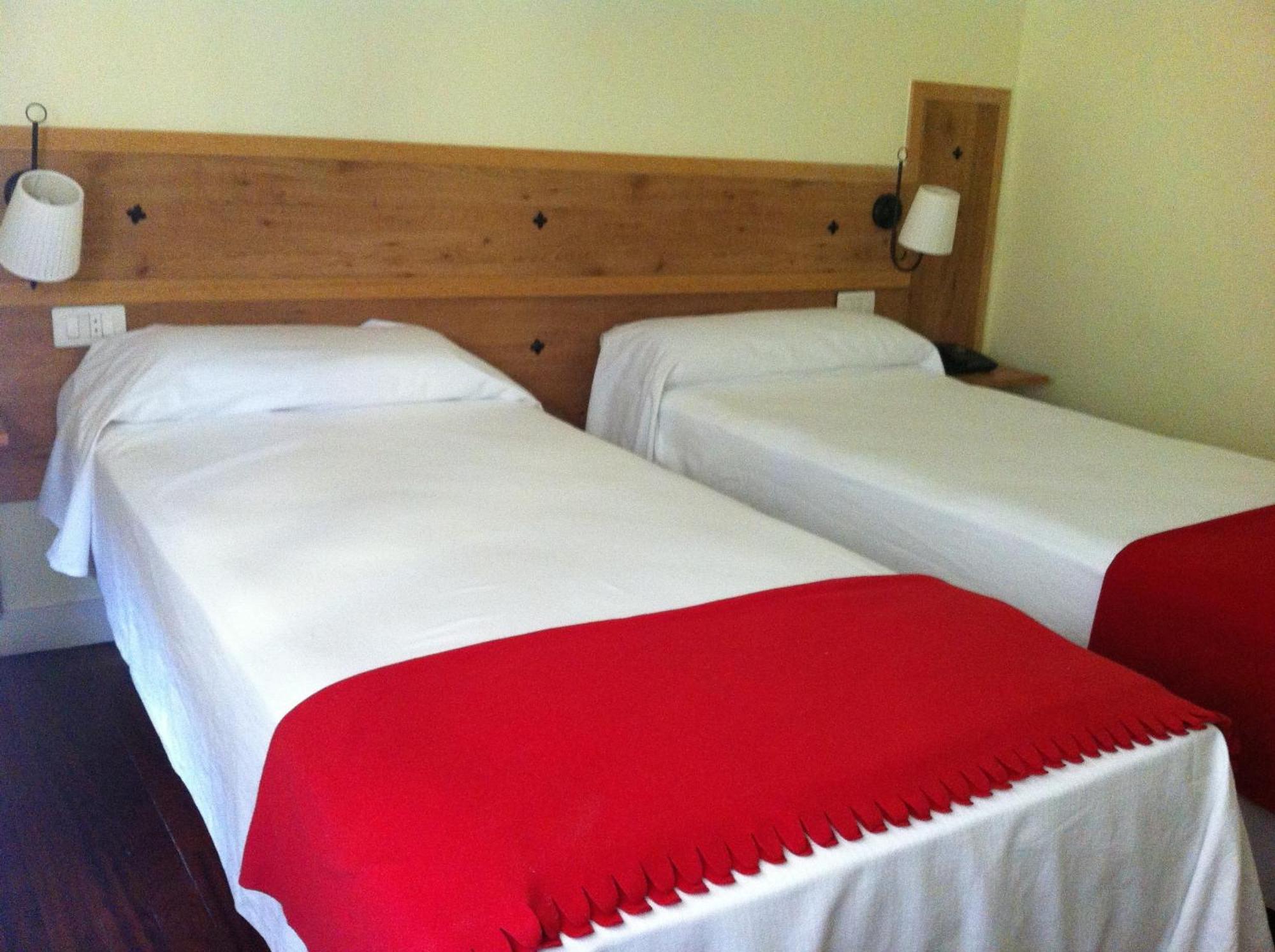 Hotel Bolina Guernica y Luno Cameră foto