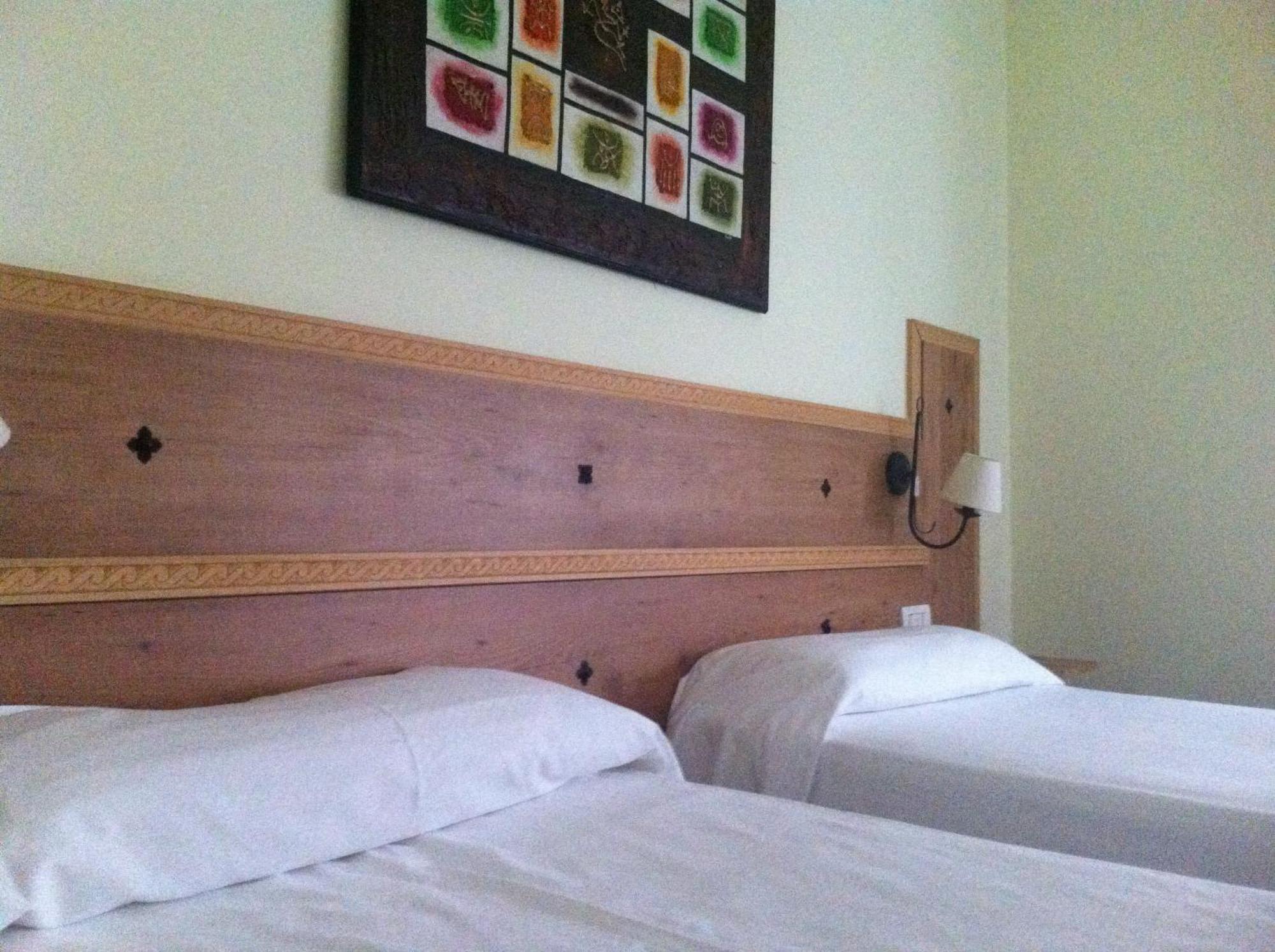 Hotel Bolina Guernica y Luno Cameră foto